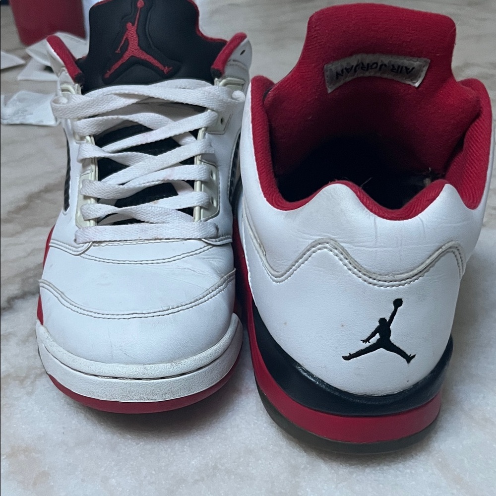 Nike Air Jordan 5 low sz 11.5